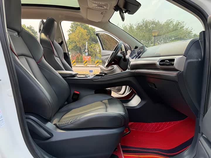 Changan UNI-T 2020 1.5 T Premium — фото 15
