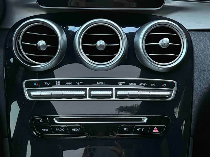 Mercedes-Benz GLC 200 L 4MATIC — фото 12