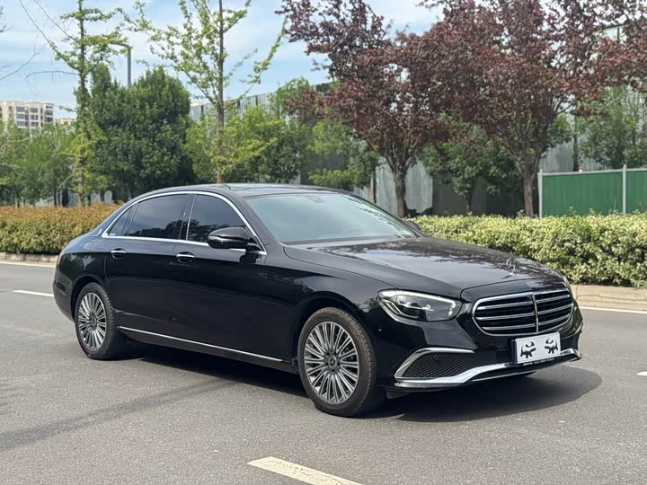 Mercedes-Benz E-Class 2022 E 300 L — фото 3