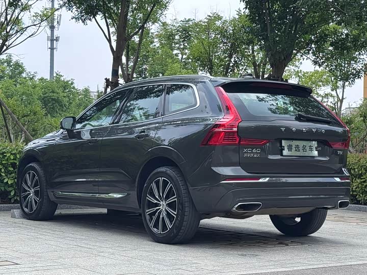 Volvo XC60 2021 T 5 4 WD — фото 5