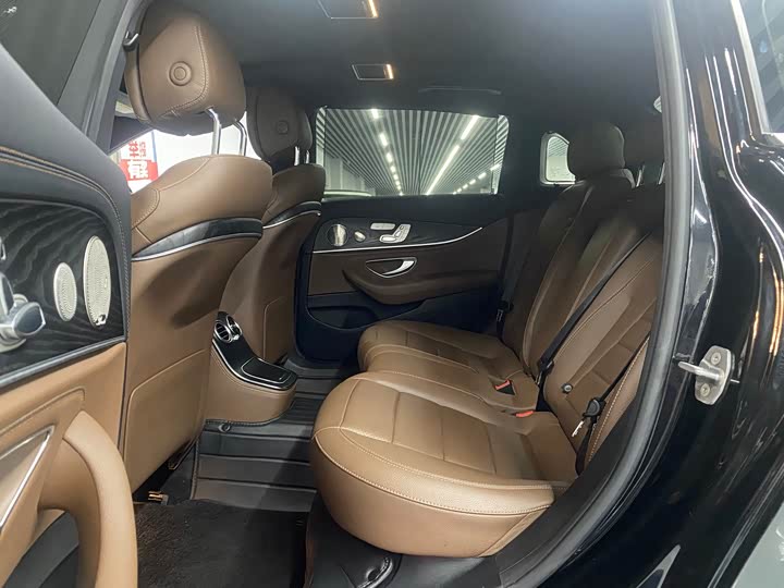 Mercedes-Benz E-Class E 300 L люкс — фото 9