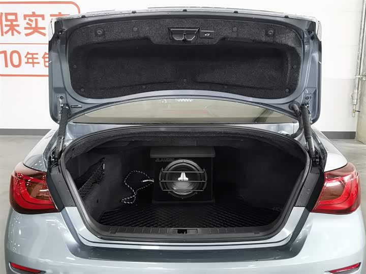 Infiniti Q70 2019 Q 70 L 2.0 T — фото 16