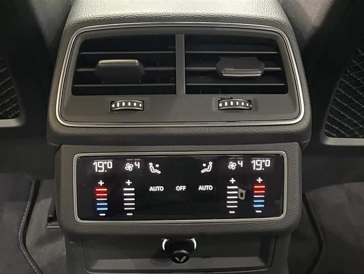 Audi A6L 2022 45 TFSI quattro — фото 14