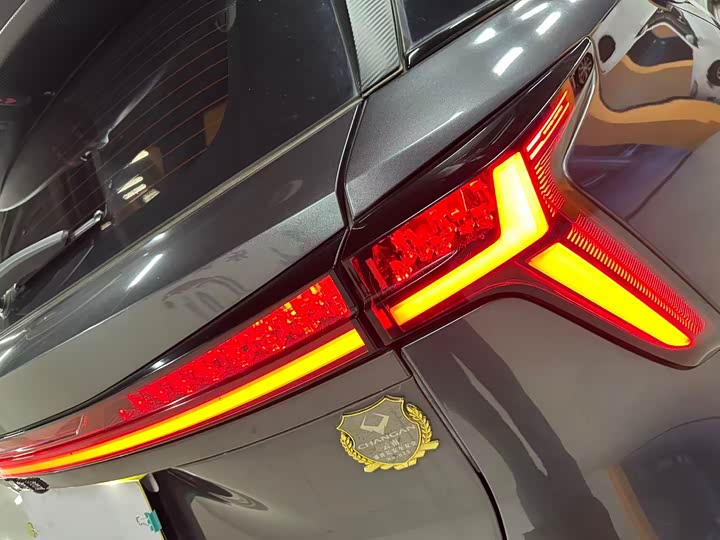Changan CS75 PLUS 2023 1.5 T ATPremium — фото 14