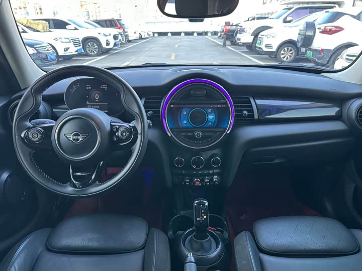 MINI Hatch — фото 10