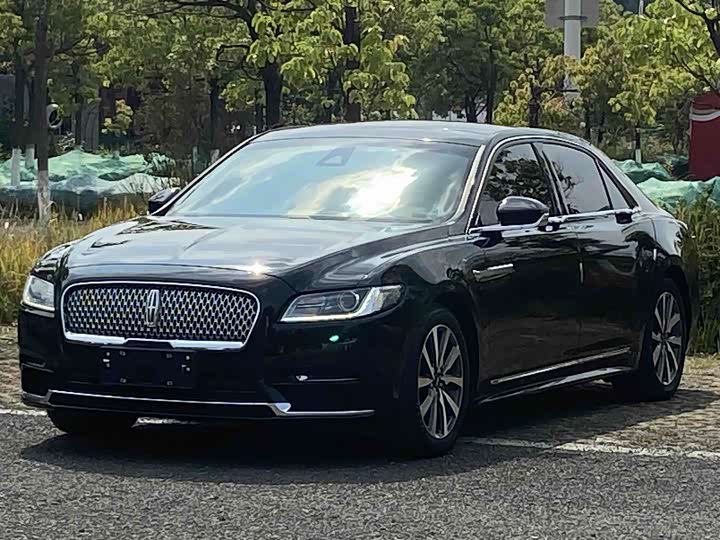 Lincoln Continental — фото 1