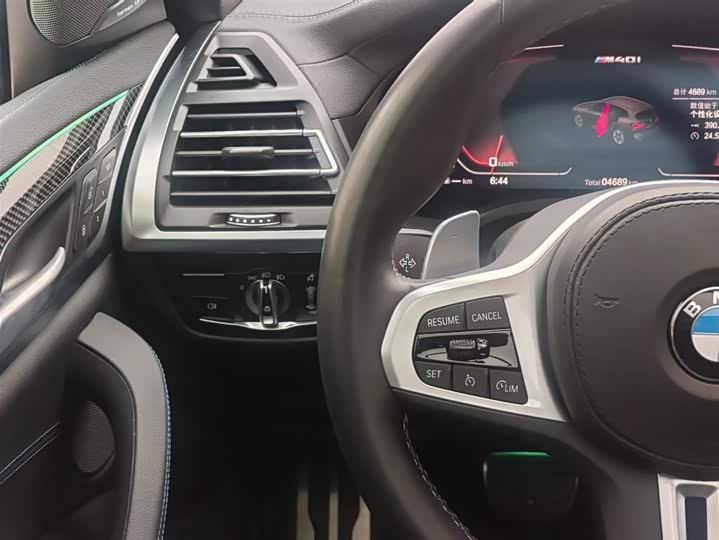 BMW X3 M40i 2022 M 40i — фото 17