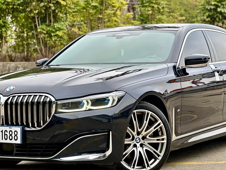 BMW 7-Series 2021 740 Li x Drive — фото 7