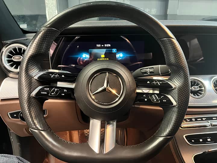 Mercedes-Benz E-Class E 300 L люкс — фото 9