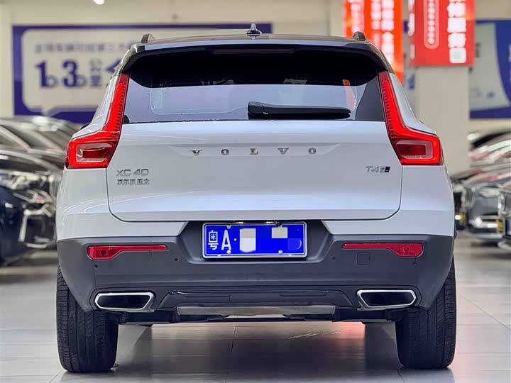 Volvo XC40 2020 T 4 WD — фото 4