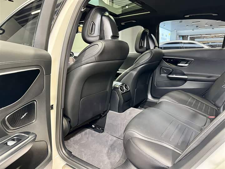 Mercedes-Benz C-Class 2022 C 200 L — фото 20
