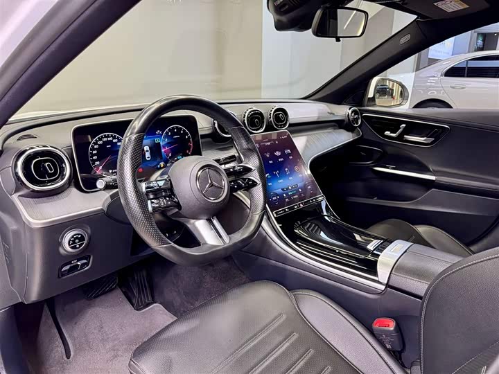 Mercedes-Benz C-Class 2022 C 200 L — фото 25
