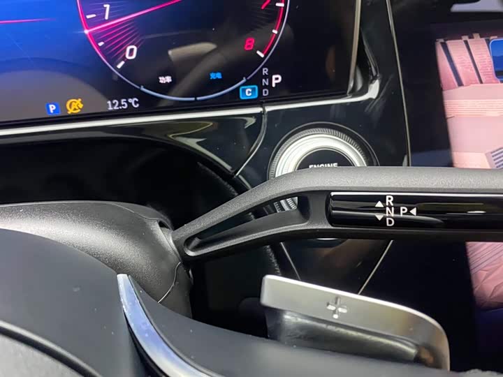 Mercedes-Benz E-Class 2024 E 300 L Luxury — фото 20