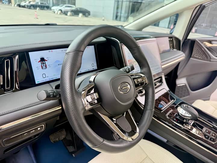 Trumpchi E9 2023 E 9 — фото 24