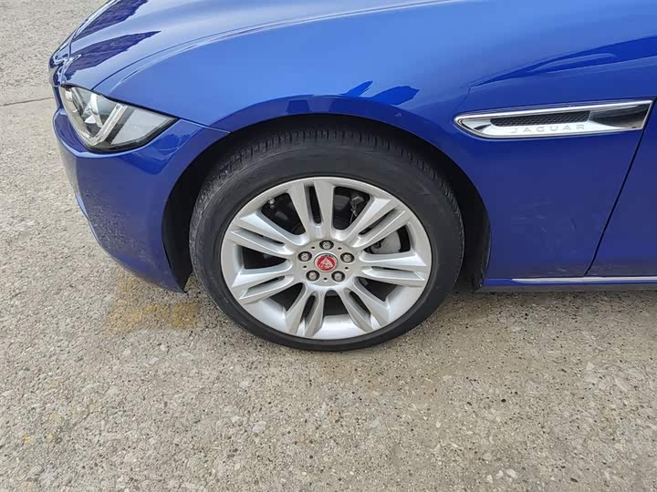 Jaguar XEL 2019 2.0 T 200 PS — фото 23