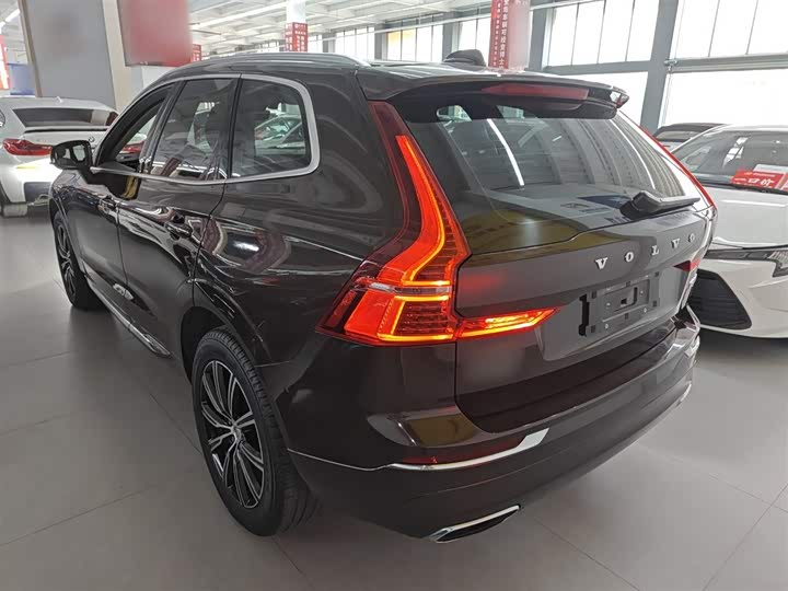 Volvo XC60 2018 T 5 4 WD — фото 23