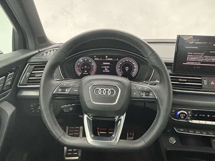 Audi Q5L 2025 45 TFSI — фото 17