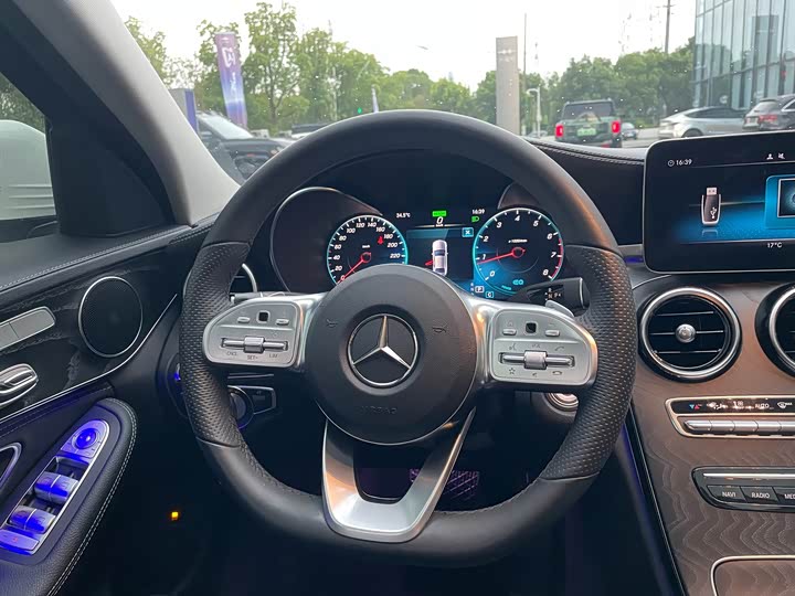 Mercedes-Benz C-Class C 260 L спорт — фото 10