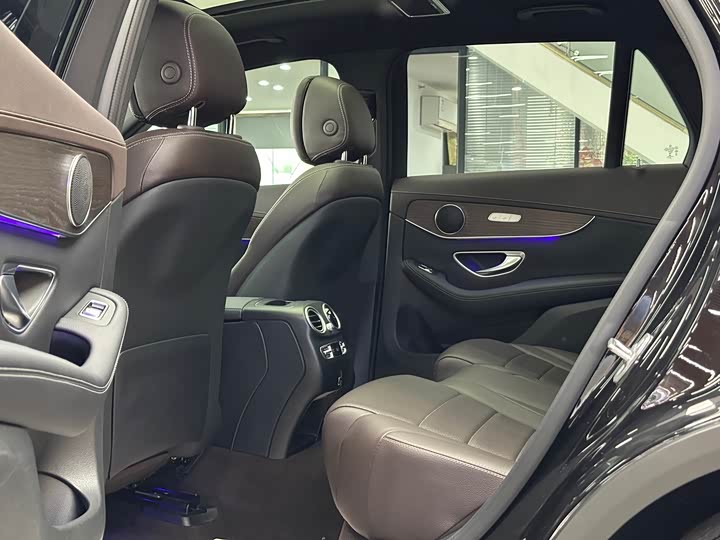Mercedes-Benz GLC 2022 GLC 300 L 4 MATIC — фото 8