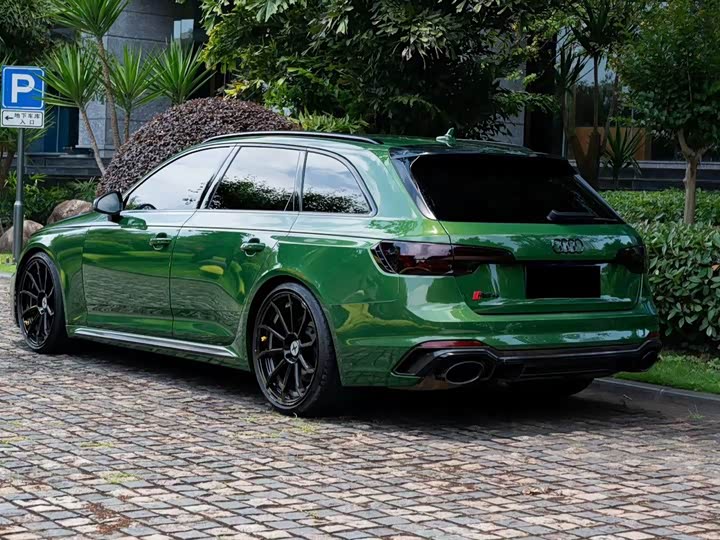 Audi RS4 2019 RS 4 2.9 T Avant — фото 3