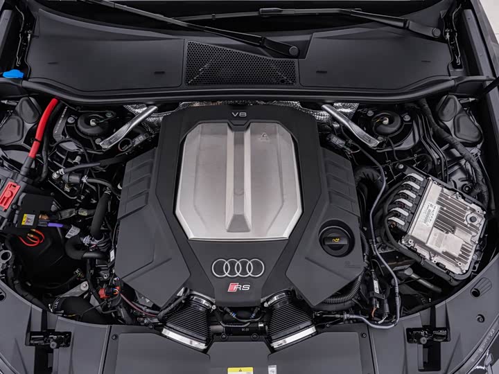 Audi RS6 2022 RS 6 4.0 T Avant — фото 19