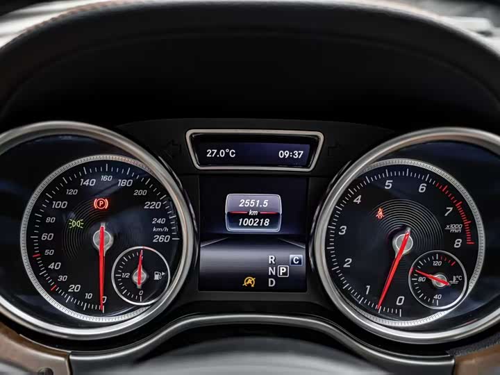 Mercedes-Benz GLS 2018 GLS 400 4 MATICLuxury — фото 6