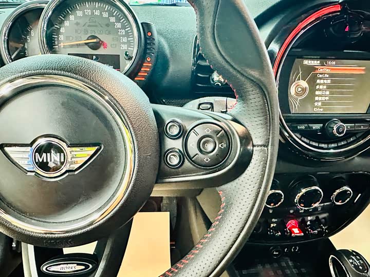 MINI Clubman — фото 41