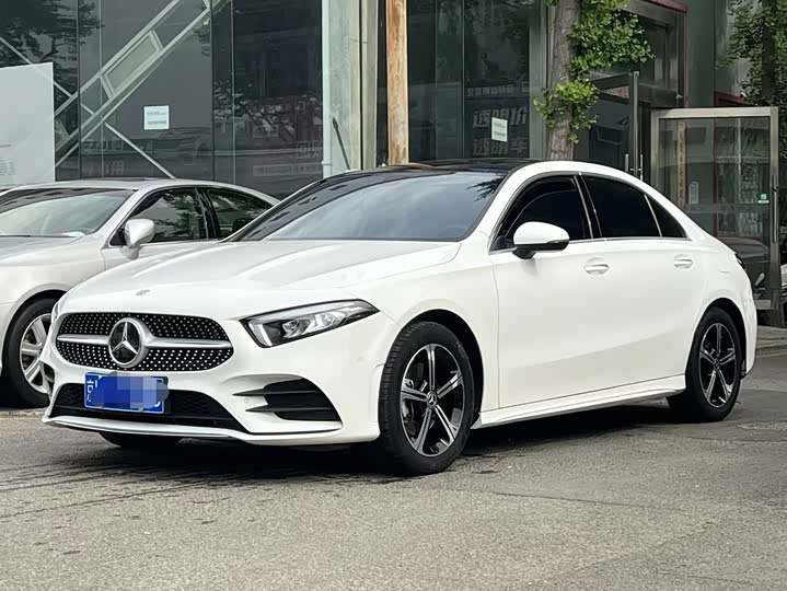 Mercedes-Benz A-Class 2023 A 200 L