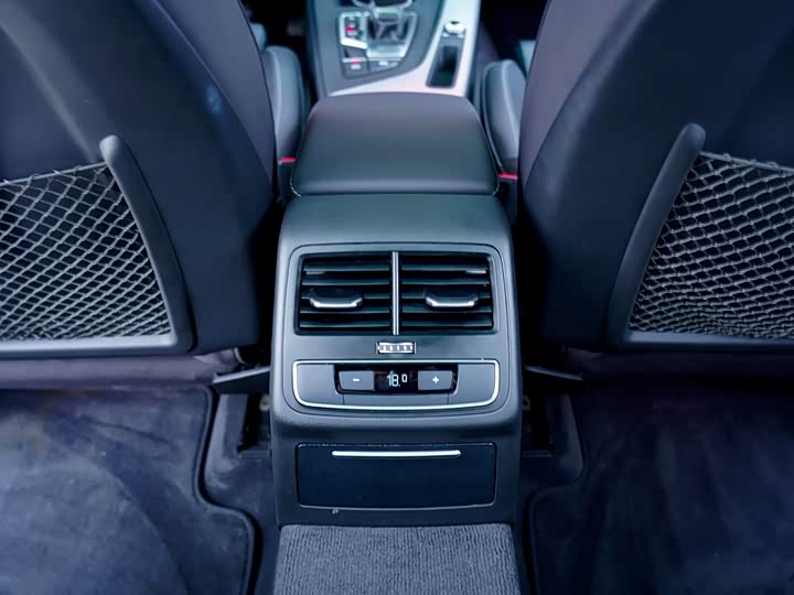 Audi A4L 2022 40 TFSI — фото 19