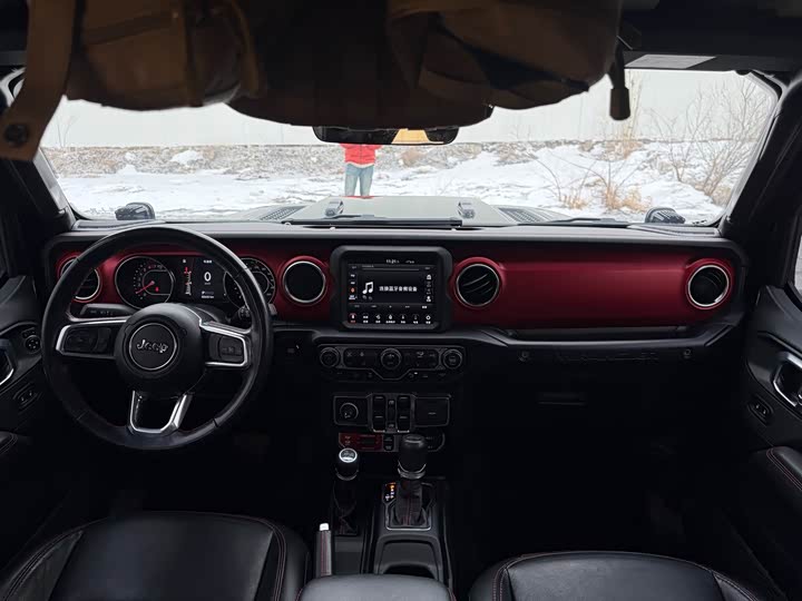 Jeep Wrangler — фото 5