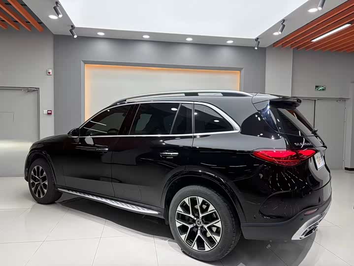 Mercedes-Benz GLC 2024 GLC 260 L 4 MATIC Luxury 5 — фото 6