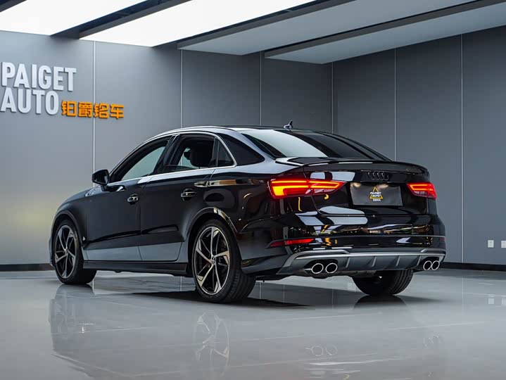 Audi S3 2019 S 3 2.0 T Limousine — фото 5