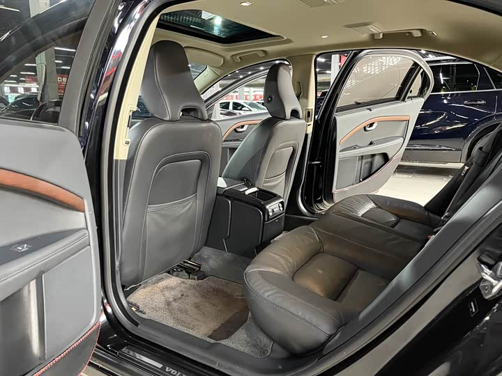 Volvo S80L 2015 2.0 T 5 — фото 11