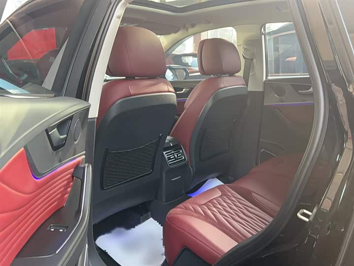 Hongqi HS5 2023 2.0 T Pro — фото 14