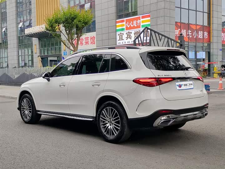 Mercedes-Benz GLC 2024 GLC 300 L 4 MATIC 5 — фото 4