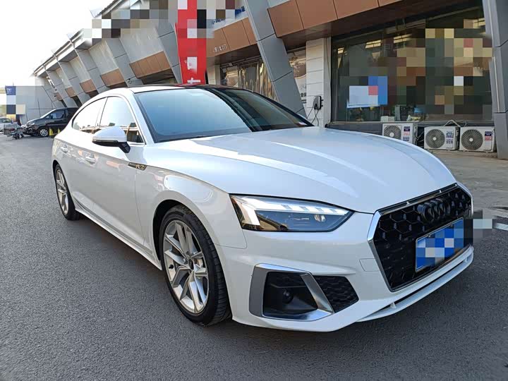 Audi A5 2021 Sportback 40 TFSI — фото 2