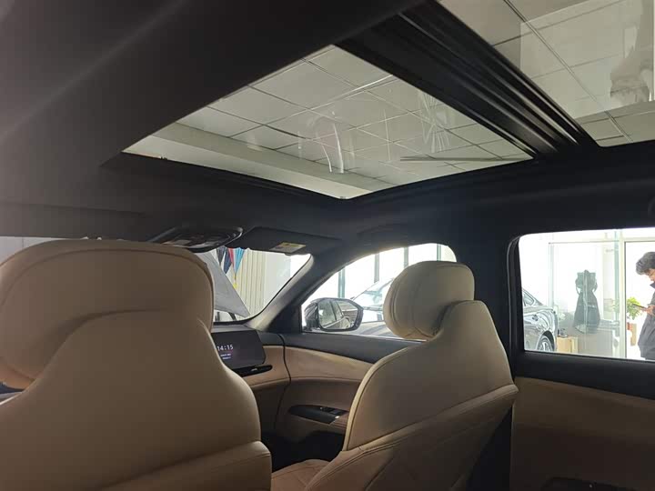 Changan CS75 PLUS 2025 1.5 T — фото 14