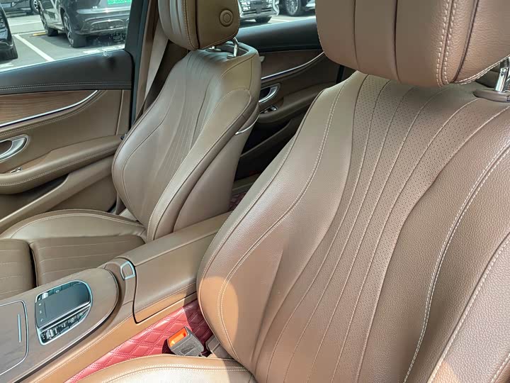 Mercedes-Benz E-Class E 300 L стиль — фото 6