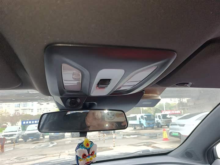 Changan UNI-T 2020 1.5 T Premium — фото 13