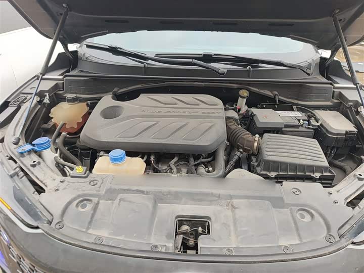 Changan UNI-T 2020 1.5 T Premium — фото 15