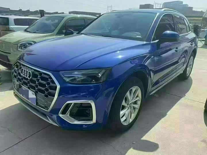 Audi Q5L 2021 40 TFSI — фото 1