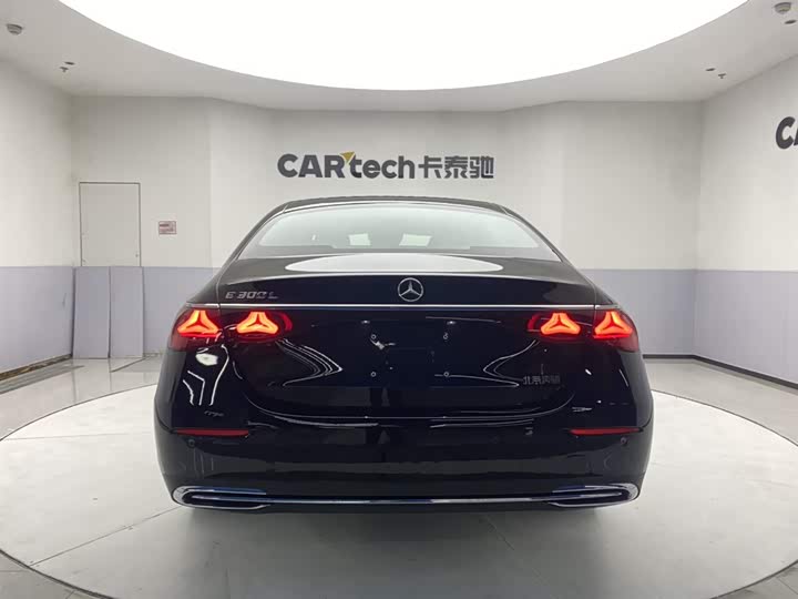 Mercedes-Benz E-Class 2026 E 300 L Luxury — фото 6