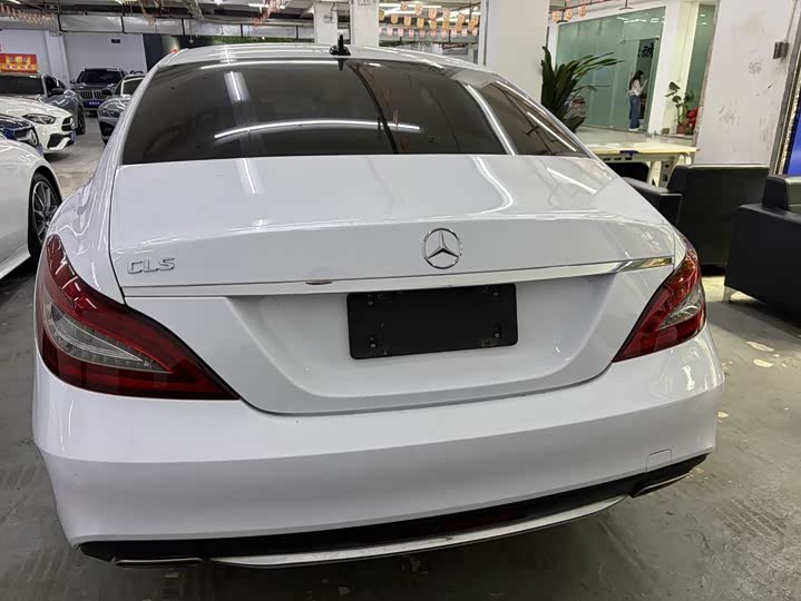 Mercedes-Benz CLS 2015 CLS 260 — фото 5