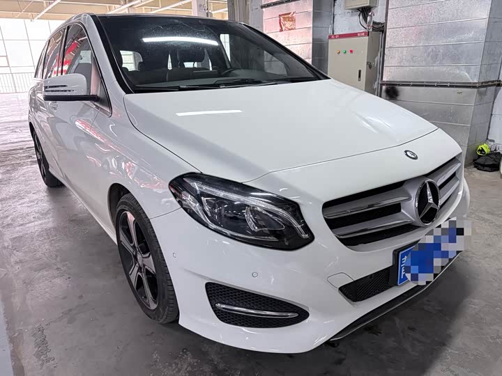 Mercedes-Benz B-Class 2017 B 200 — фото 3
