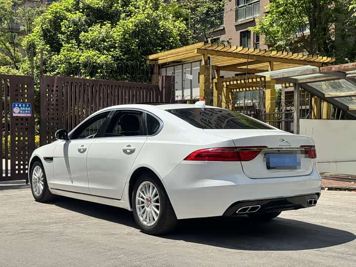 Jaguar XFL 2018 XFL 2.0 T 200 PS — фото 7
