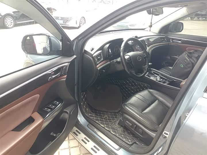 Trumpchi GS8 2017 320 T 2 WD ( ) — фото 16