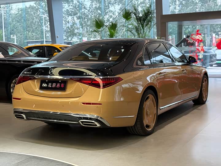 Maybach S-Class 2022 S 680 4 MATIC Virgil Abloh — фото 5
