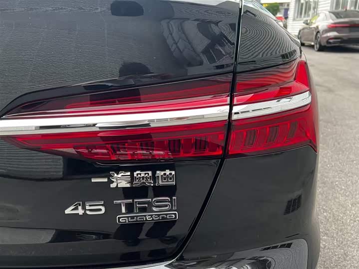 Audi A6L 2025 45 TFSI quattro — фото 16