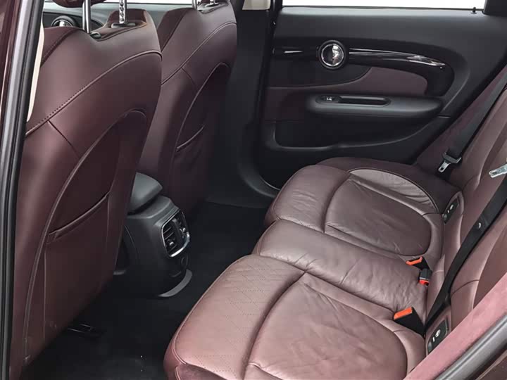 MINI Clubman — фото 12