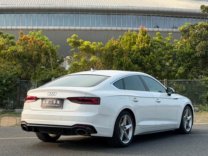 Audi A5 2017 Sportback 40 TFSI — фото 4